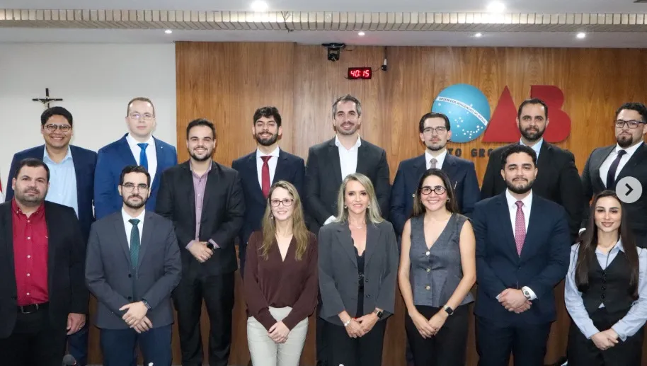 Diretora jurídica do SINDSERH-MS toma posse na Comissão de Direito Administrativo da OAB/MS