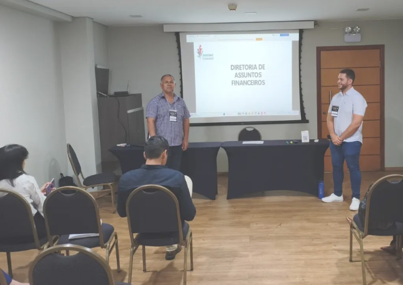 Diretor Financeiro apresenta prestação de contas e reforça compromisso com a transparência durante o 1º Congresso do SINDSERH-MS